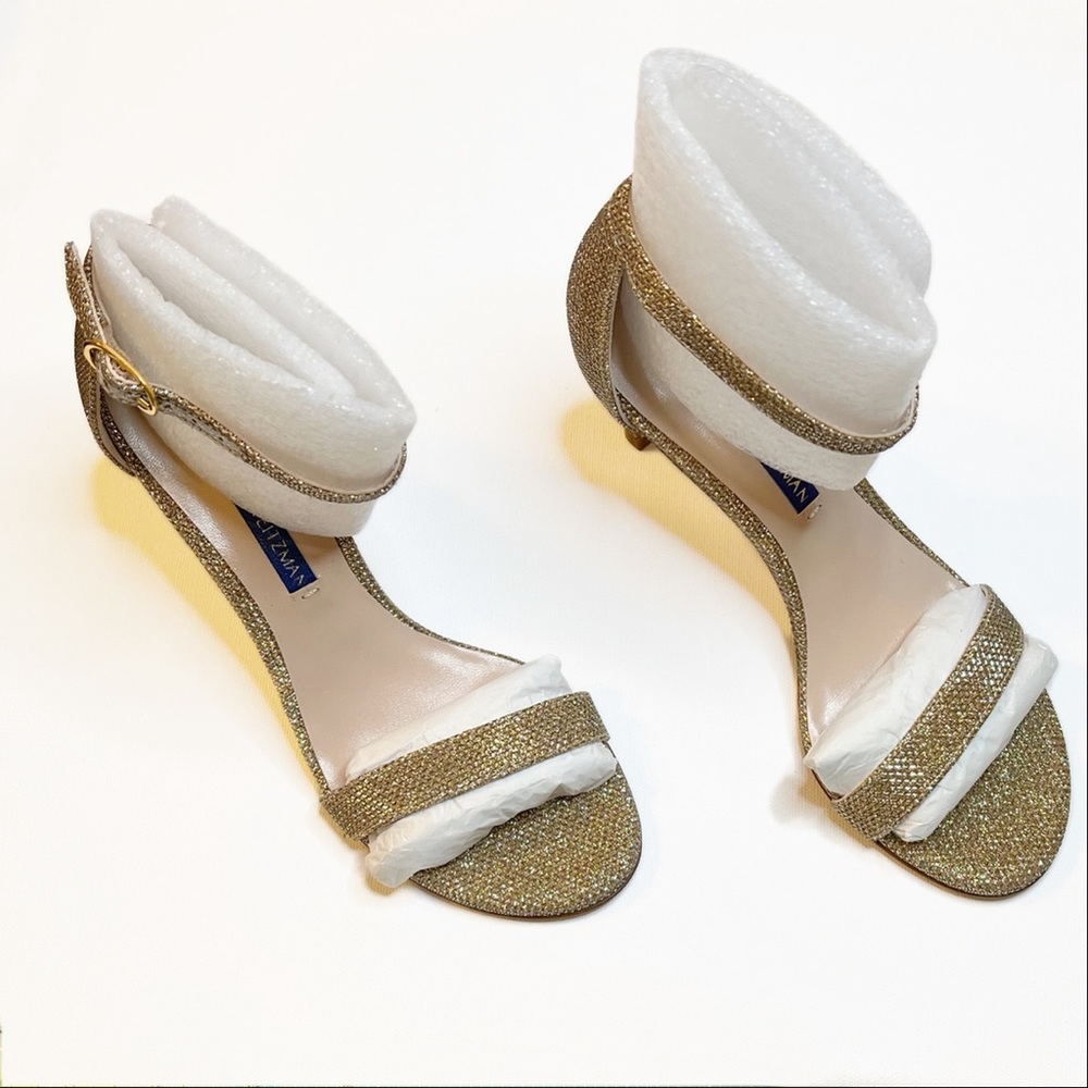 Stuart Weitztman NUNAKEDSTRAIGHT SANDAL with an adjustable ankle strap - Picture 6 of 6